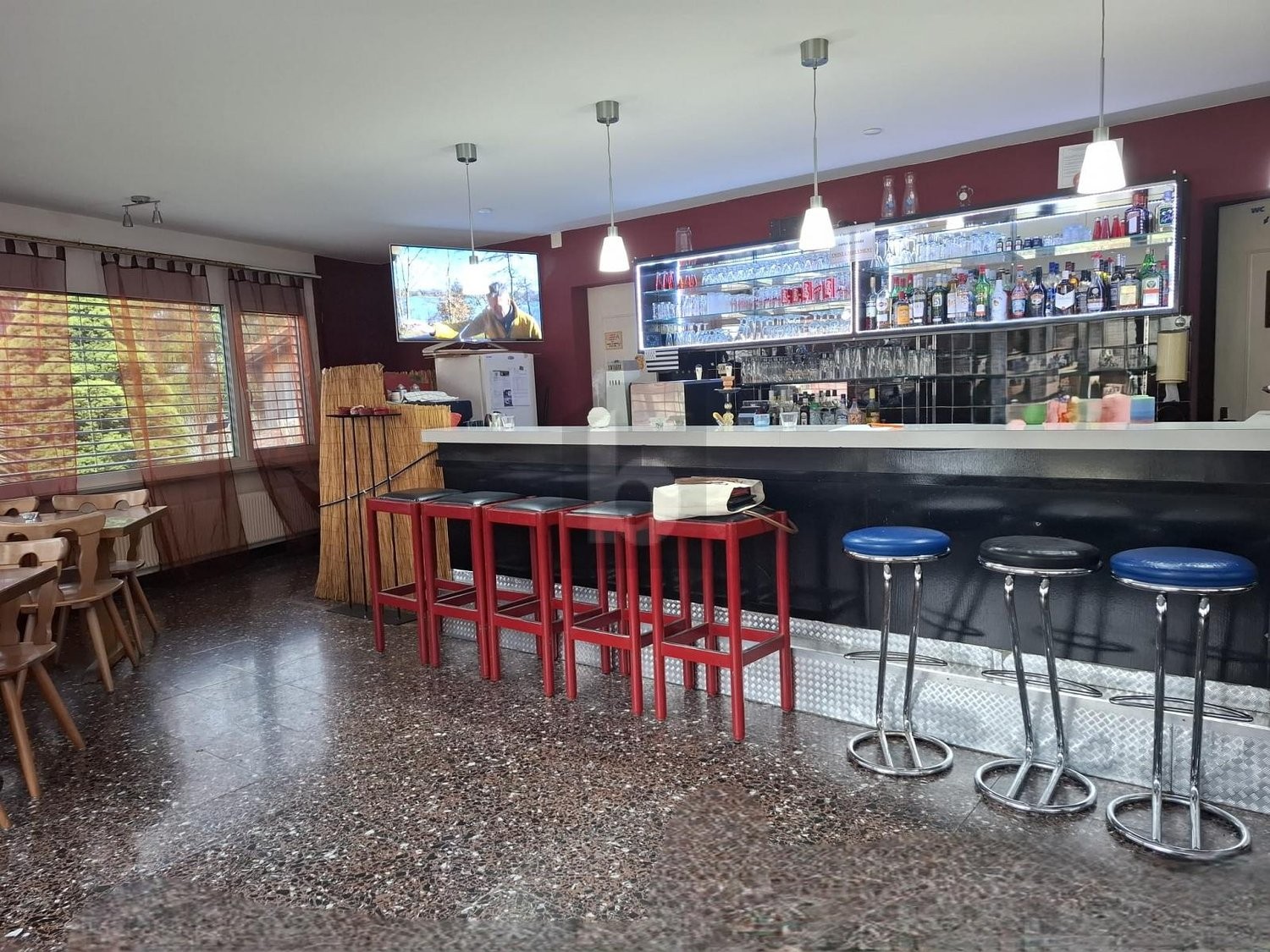 482m² restaurant, photo 2 sur 4