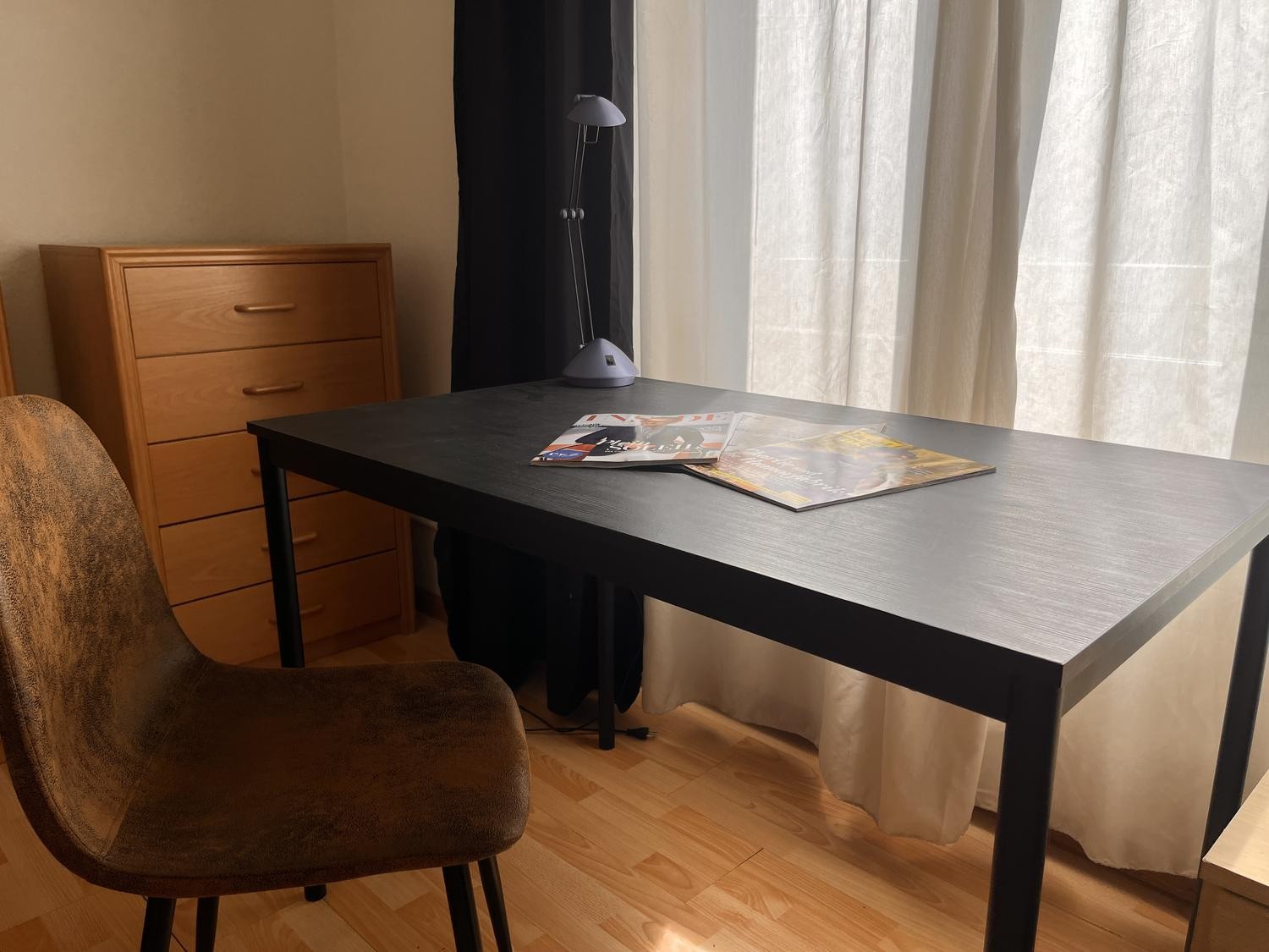 Chambre dans un appartement partagé