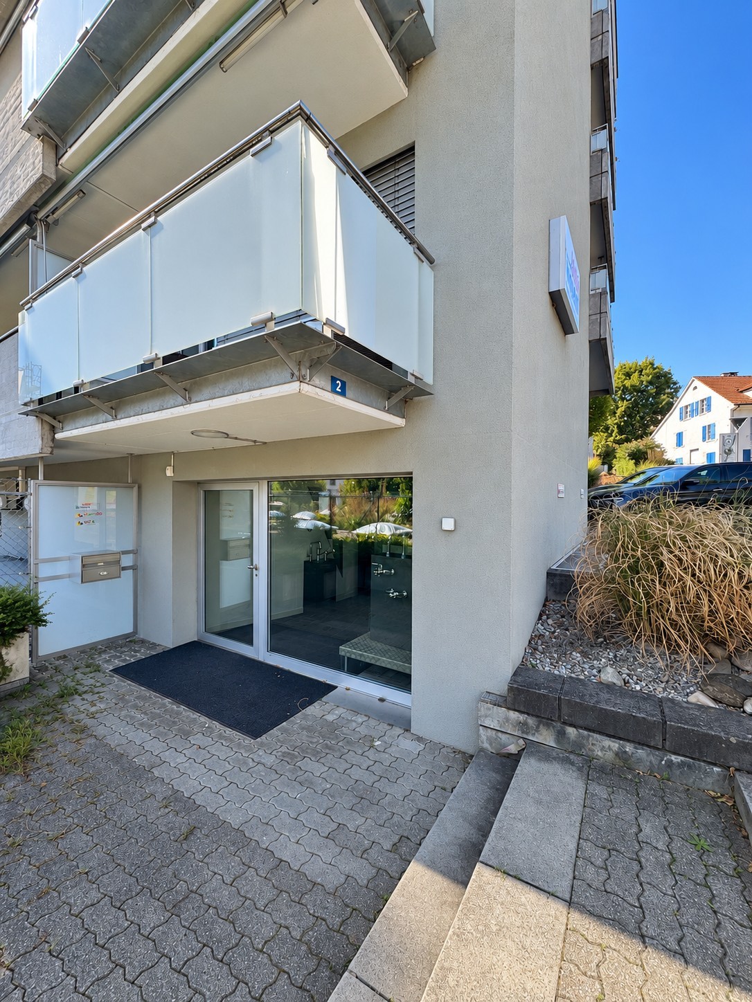 628m² commercial