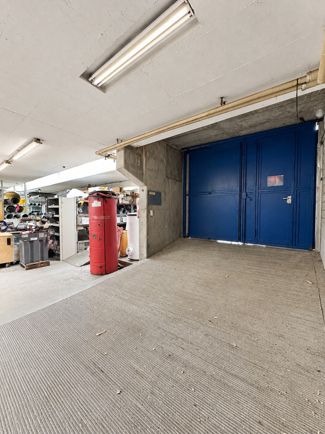628m² commercial