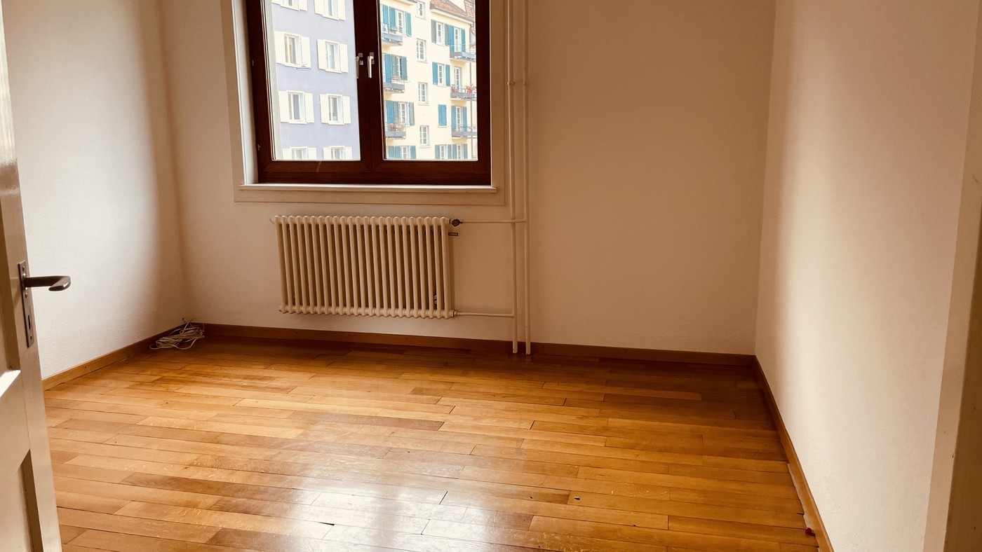 Room in a shared flat, Foto 1 von 3