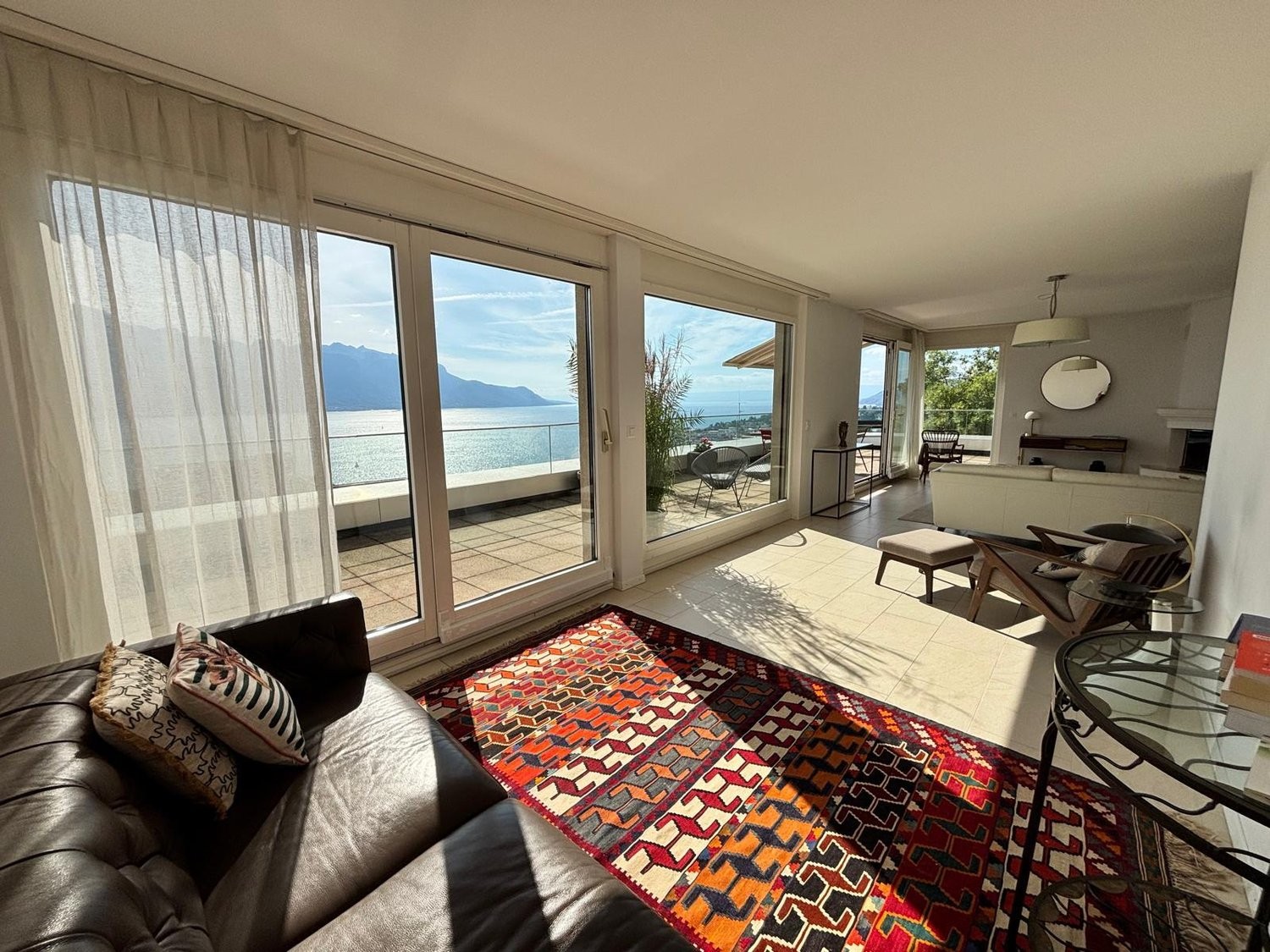 5 ½ Zimmer möblierte Wohnung, Foto 2 von 9