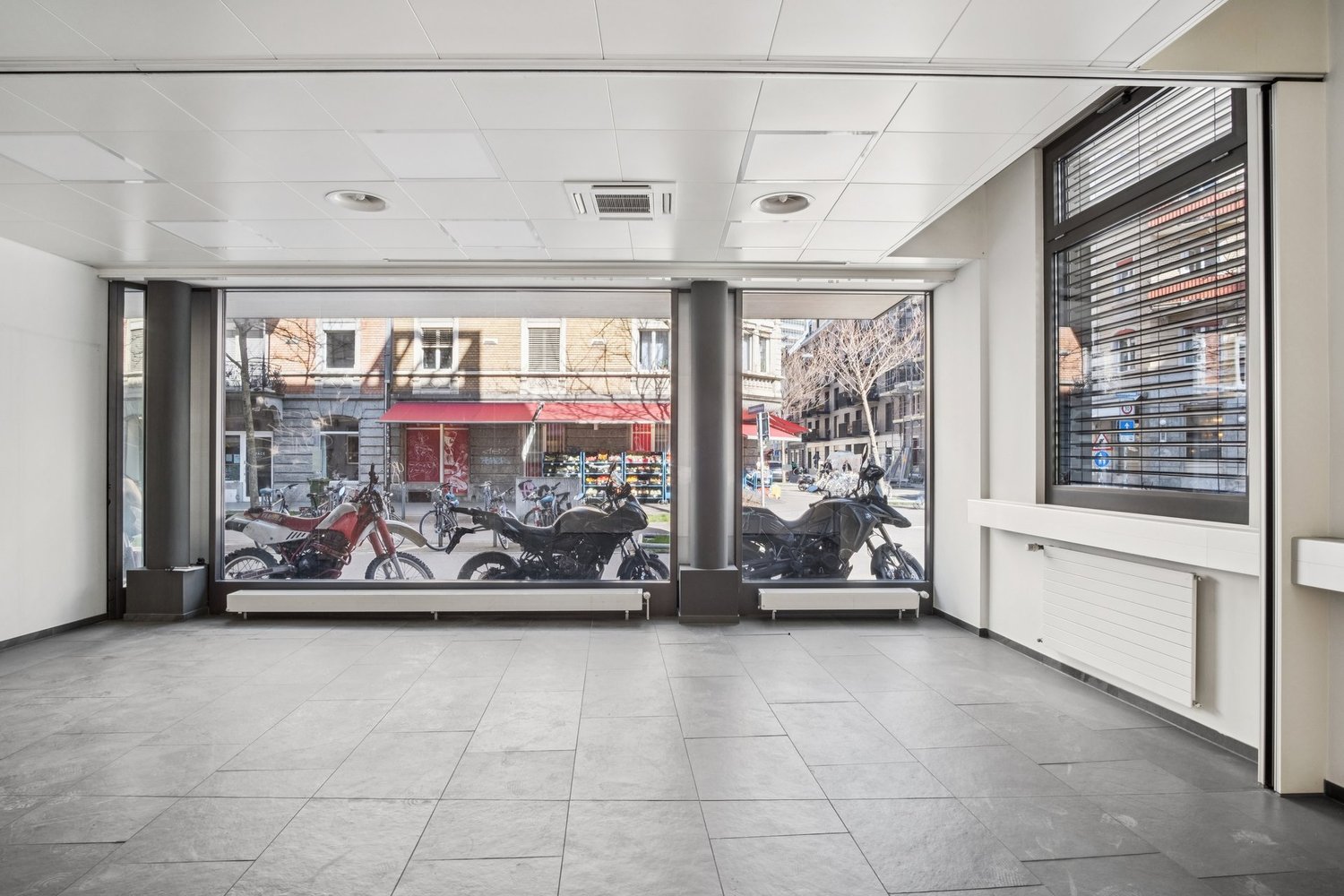 381m² commercial, Foto 5 von 8