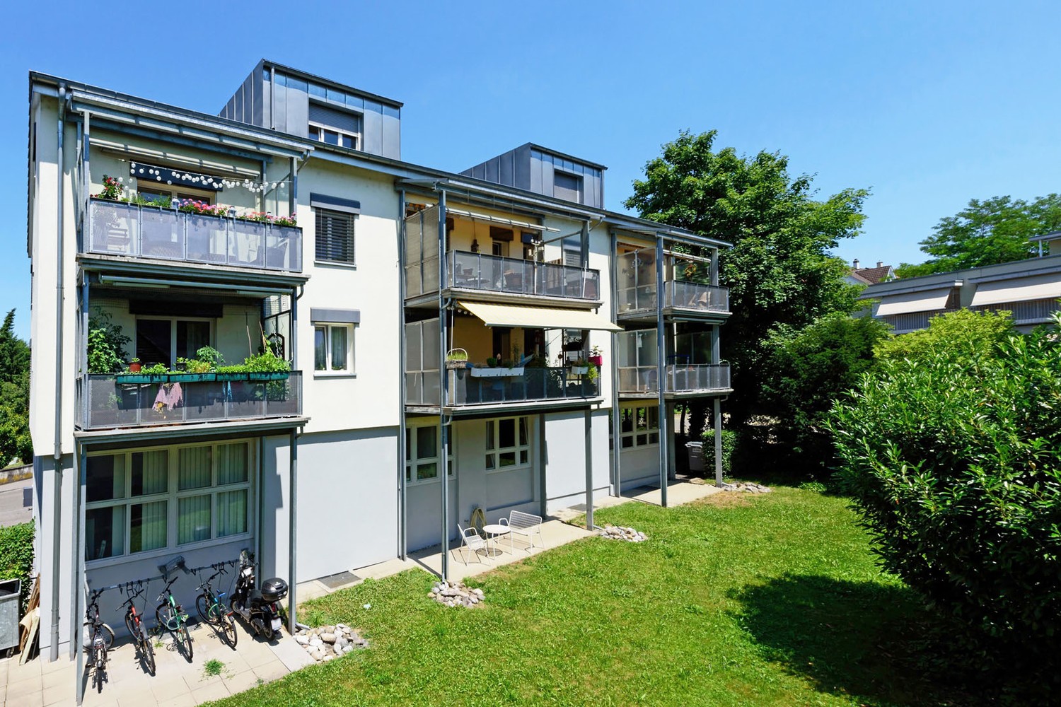 appartement de 2 pièces sous les combles, photo 1 sur 3