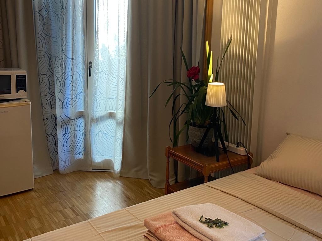 Zimmer in einer Wohngemeinschaft, Foto 1 von 5