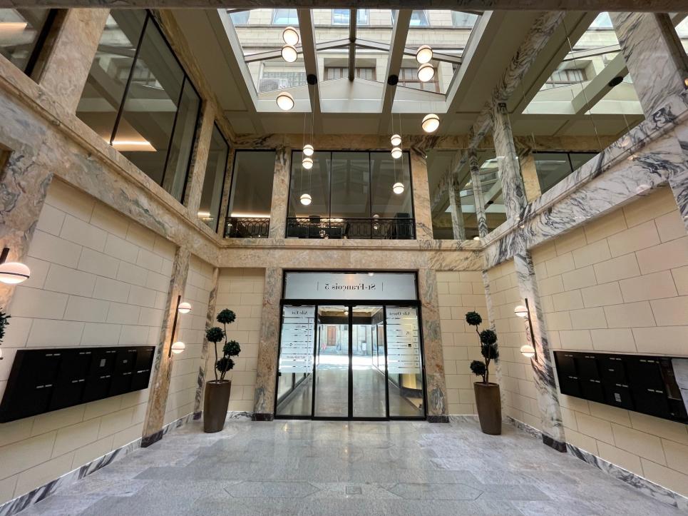 433m² Büro, Foto 7 von 9