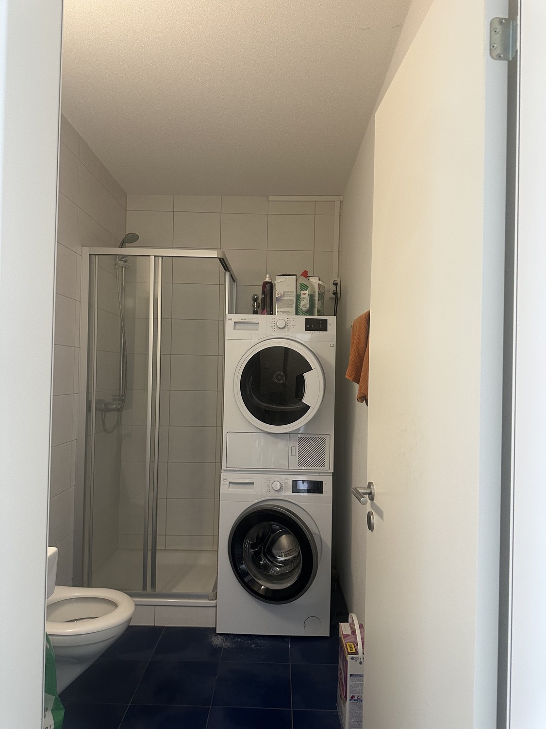 Room in a shared flat, Foto 6 von 8