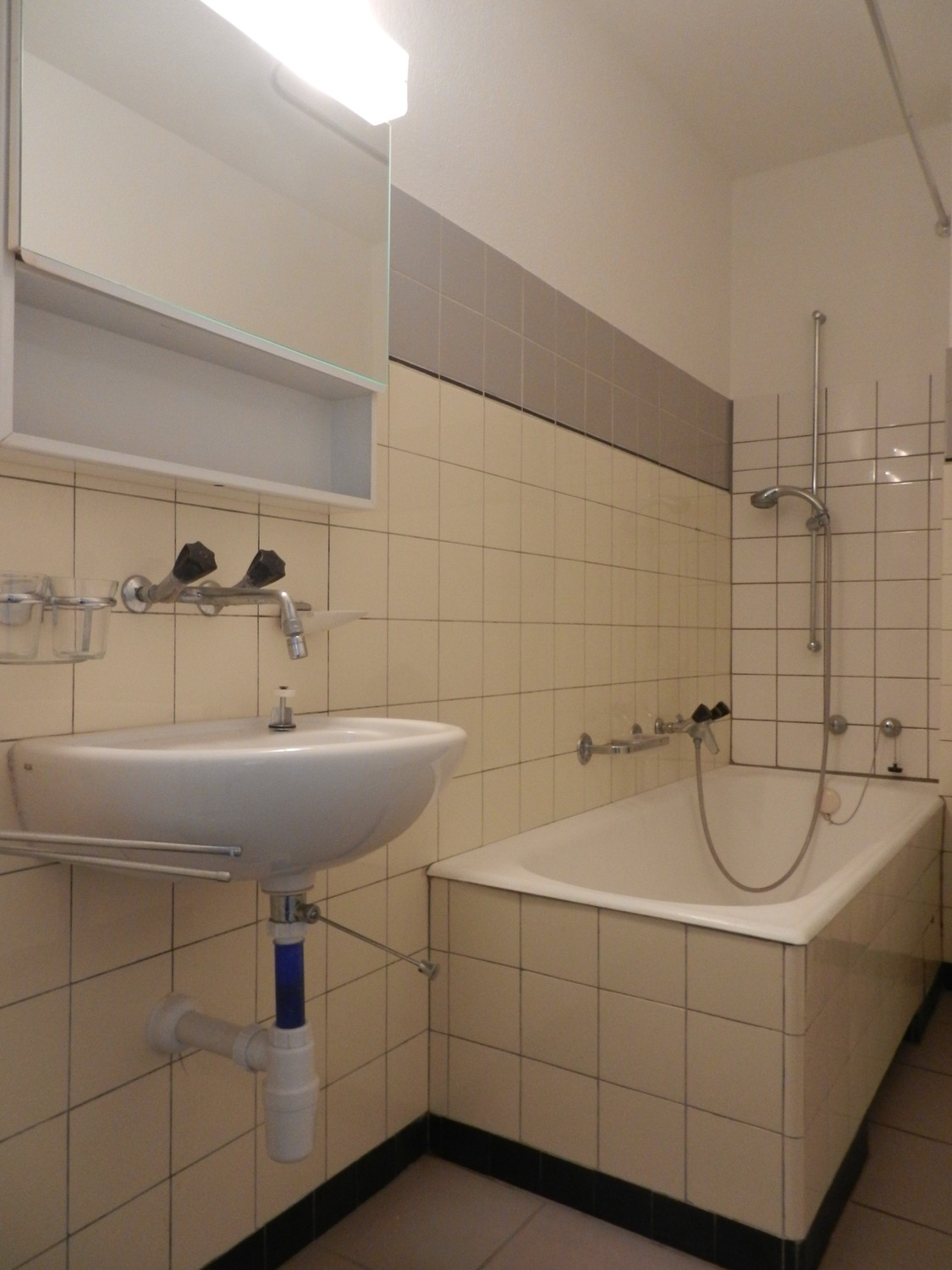 2 ½ Zimmer-Wohnung, Foto 3 von 6