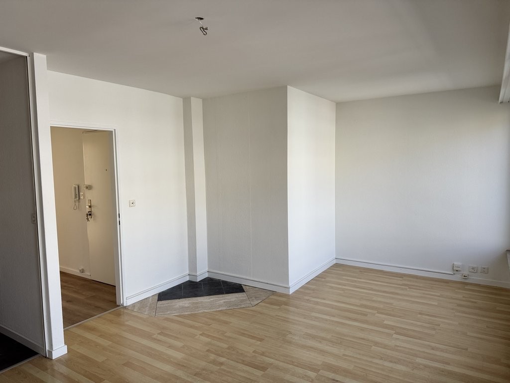2 rooms apartment, Foto 2 von 7