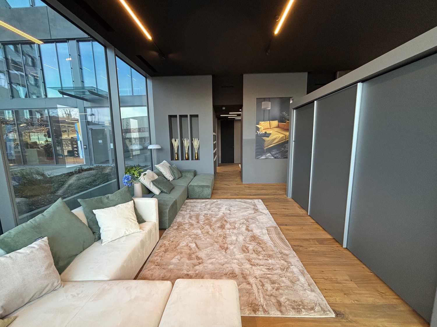 170-170m² commerciale