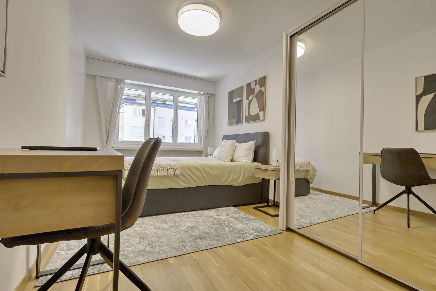 1 room single room, Foto 1 von 10
