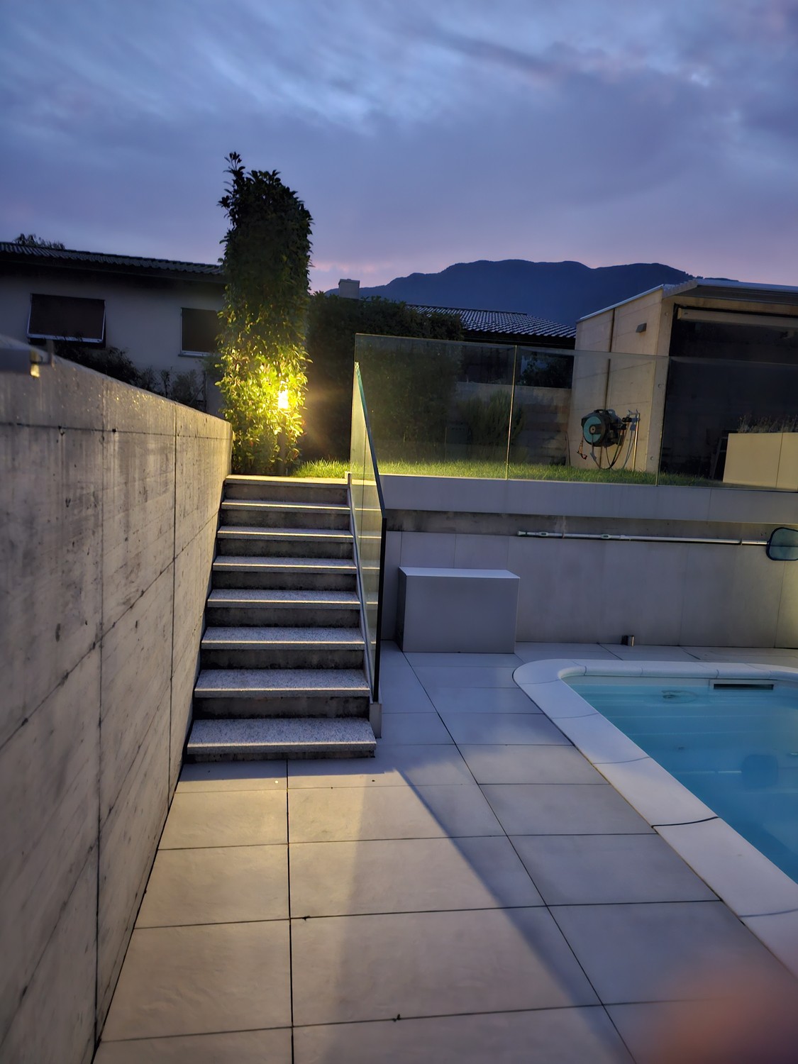 8 ½ rooms single house