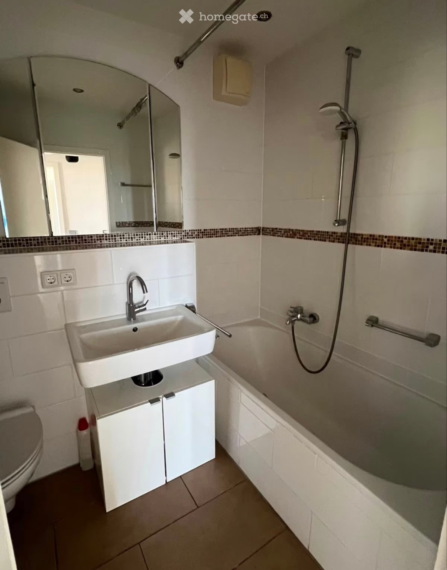 1 room single room, Foto 3 von 3
