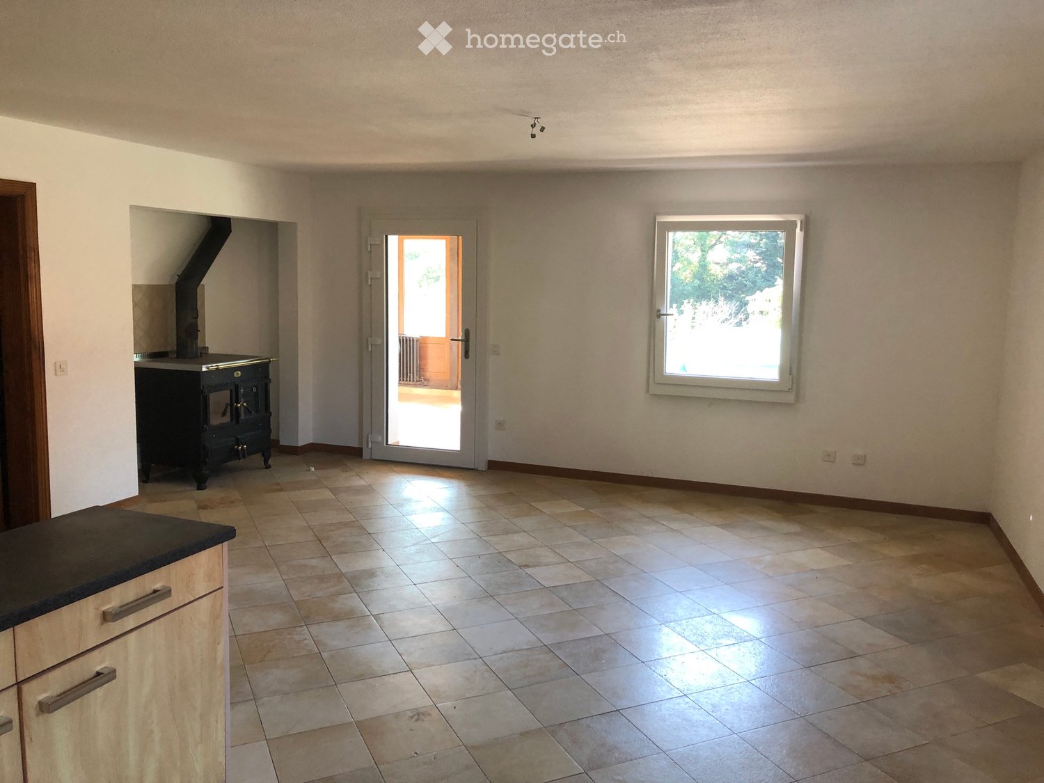 6 rooms apartment
