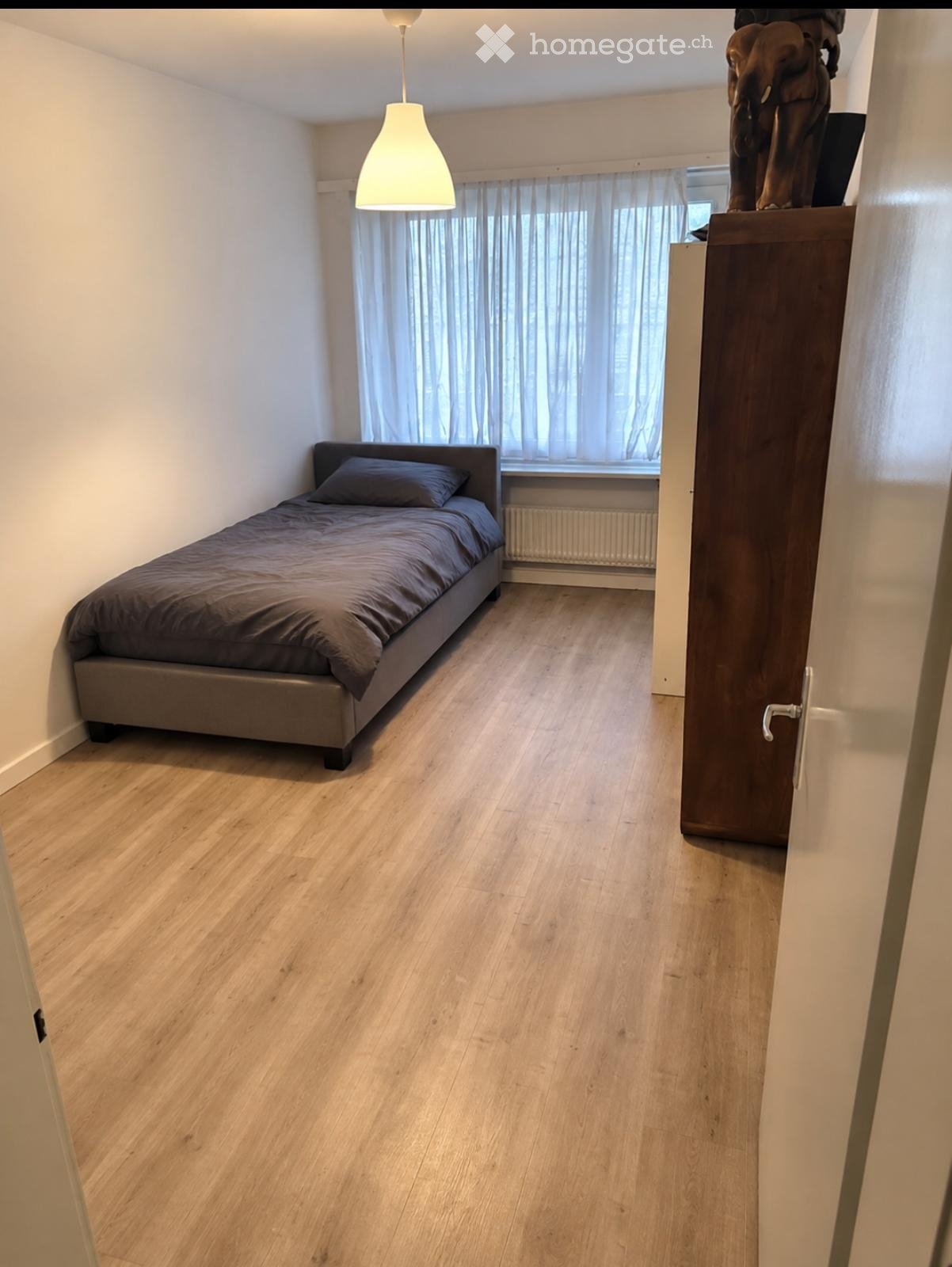 1 room single room, Foto 1 von 3