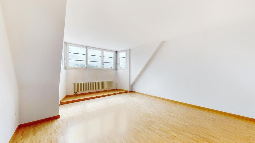 2 ½ rooms roof flat, Foto 3 von 9
