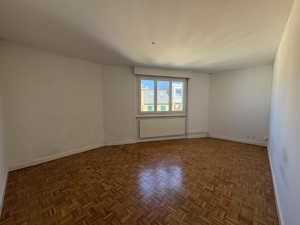 4 ½ Zimmer Wohnung, Foto 3 von 3