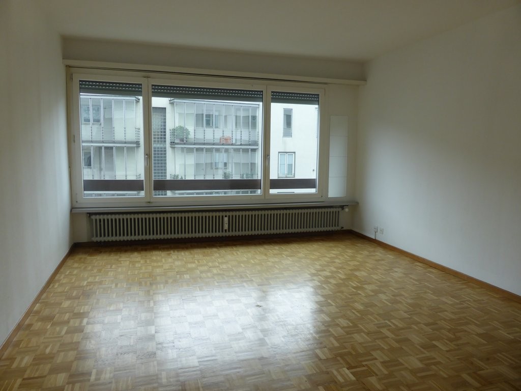 1 room apartment, Foto 2 von 5