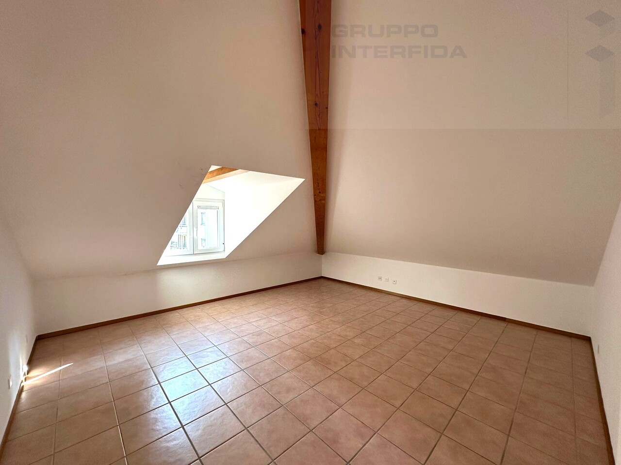 4 ½ rooms attic flat