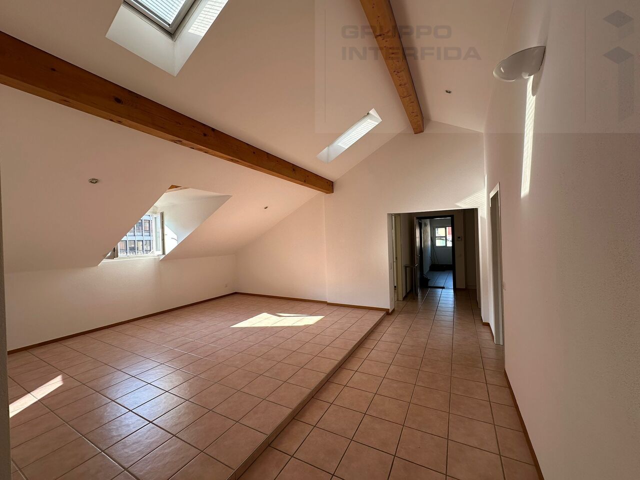 4 ½ rooms attic flat