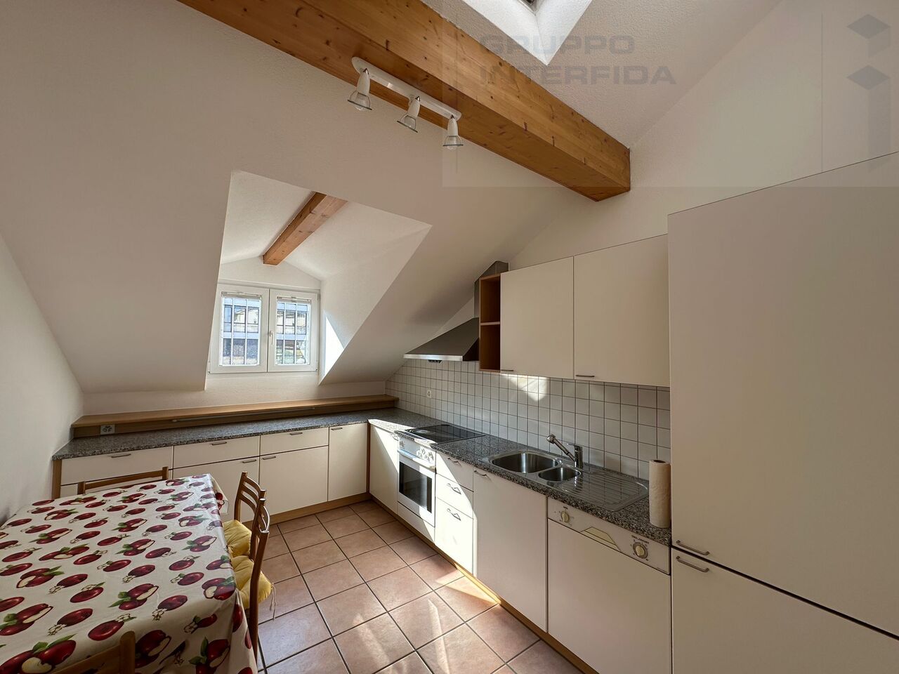 4 ½ rooms attic flat