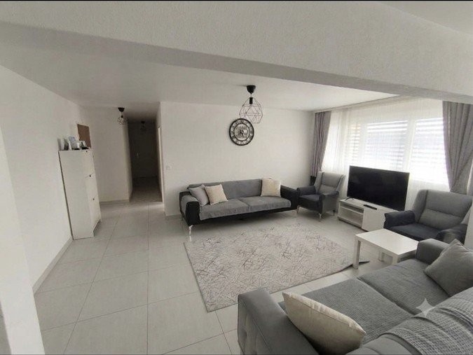 3 ½ Zimmer Wohnung, Foto 2 von 10