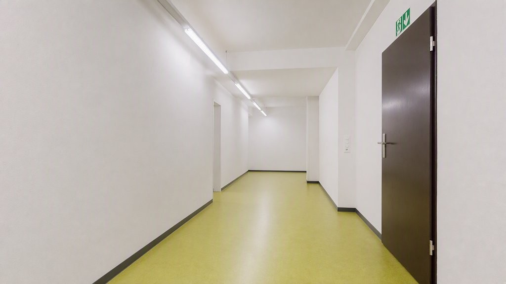 116m² commerciale, foto 8 di 10