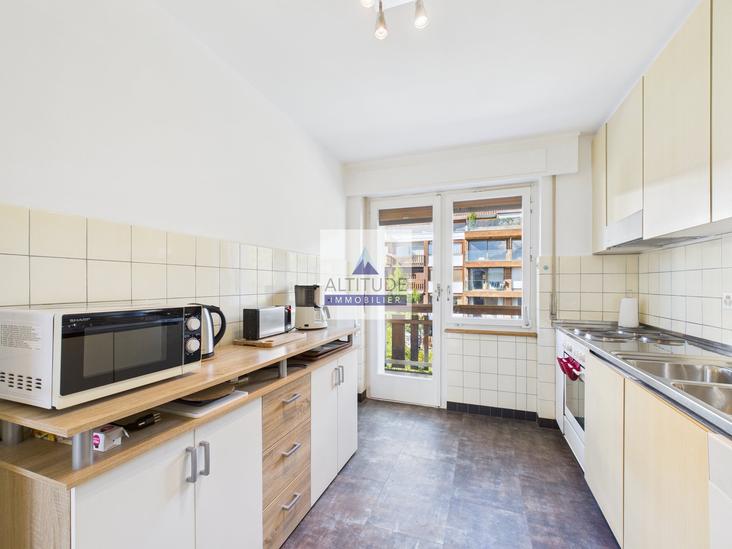 5 ½ rooms attic flat