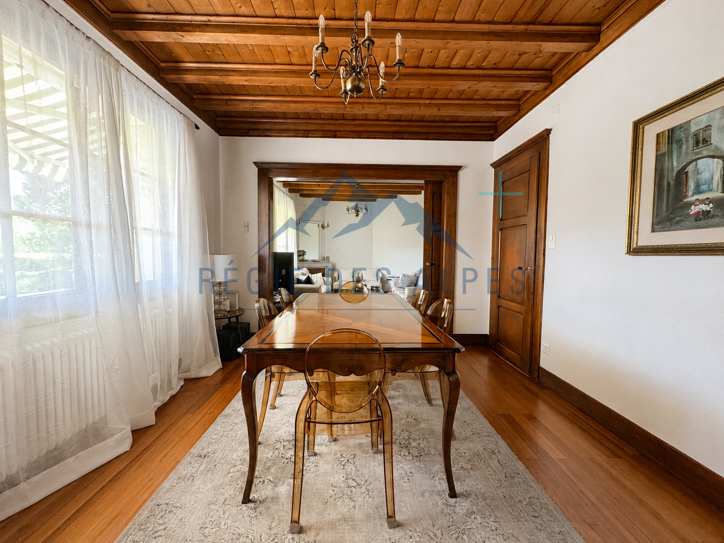 9-Zimmer-Einfamilienhaus, Foto 4 von 10