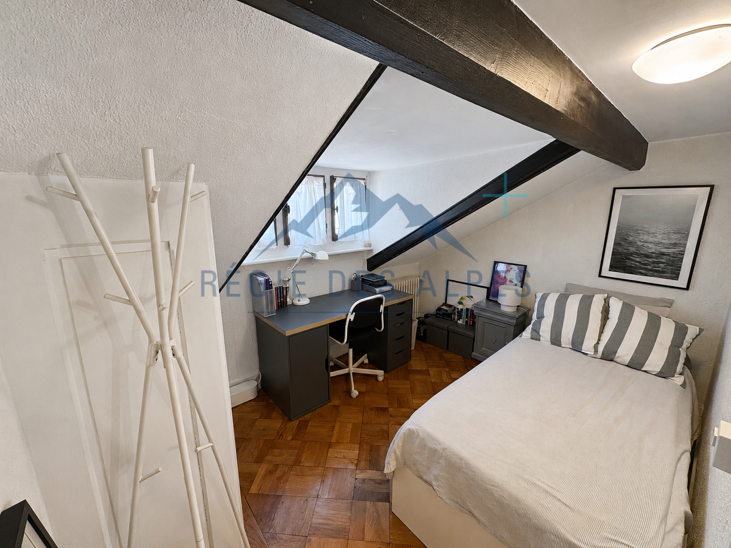 9-Zimmer-Einfamilienhaus, Foto 9 von 10