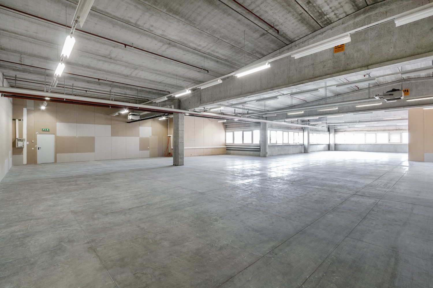 600m² industrial object