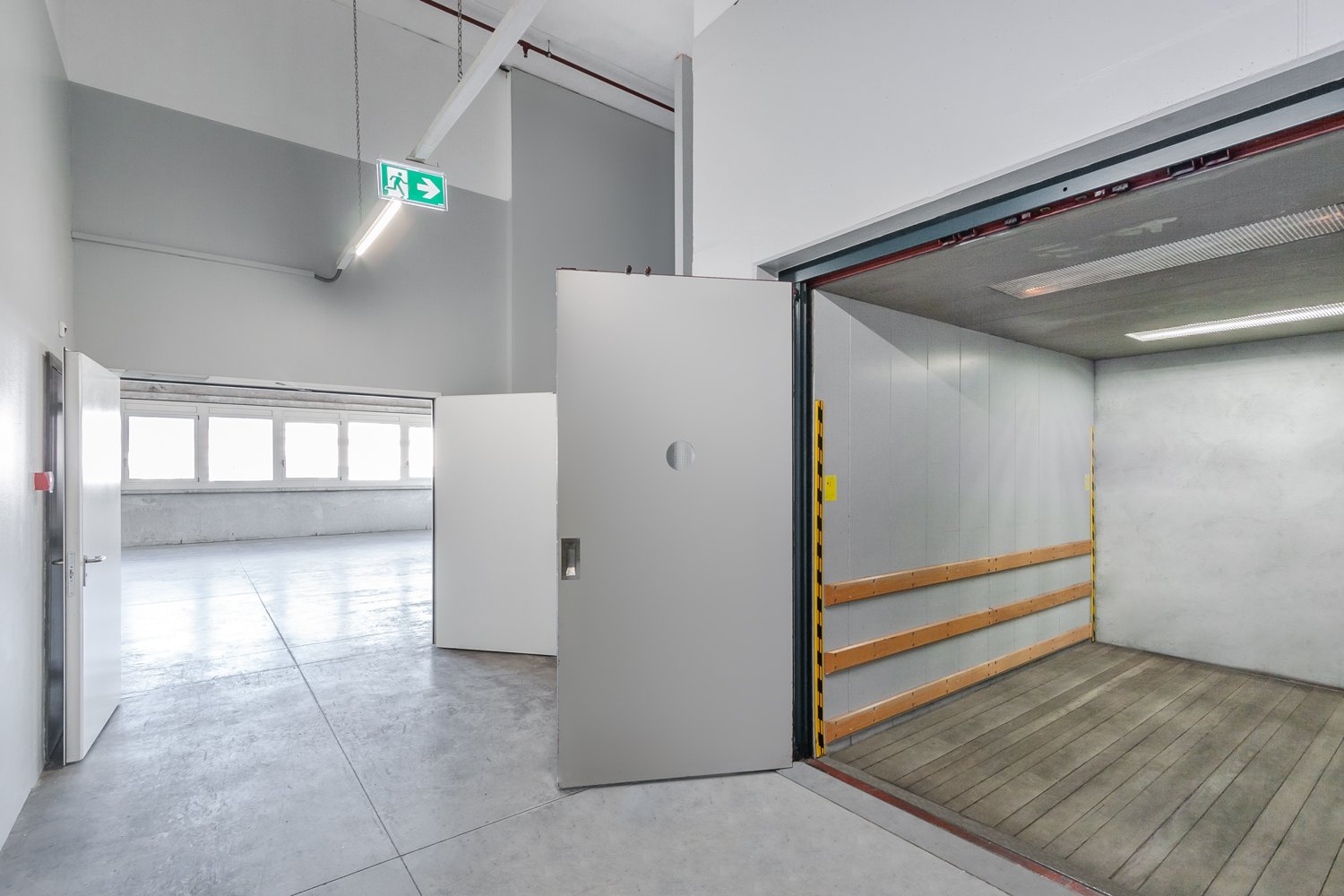 600m² industrial object