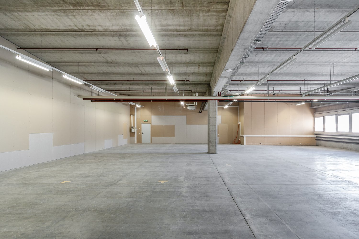 600m² industrial object