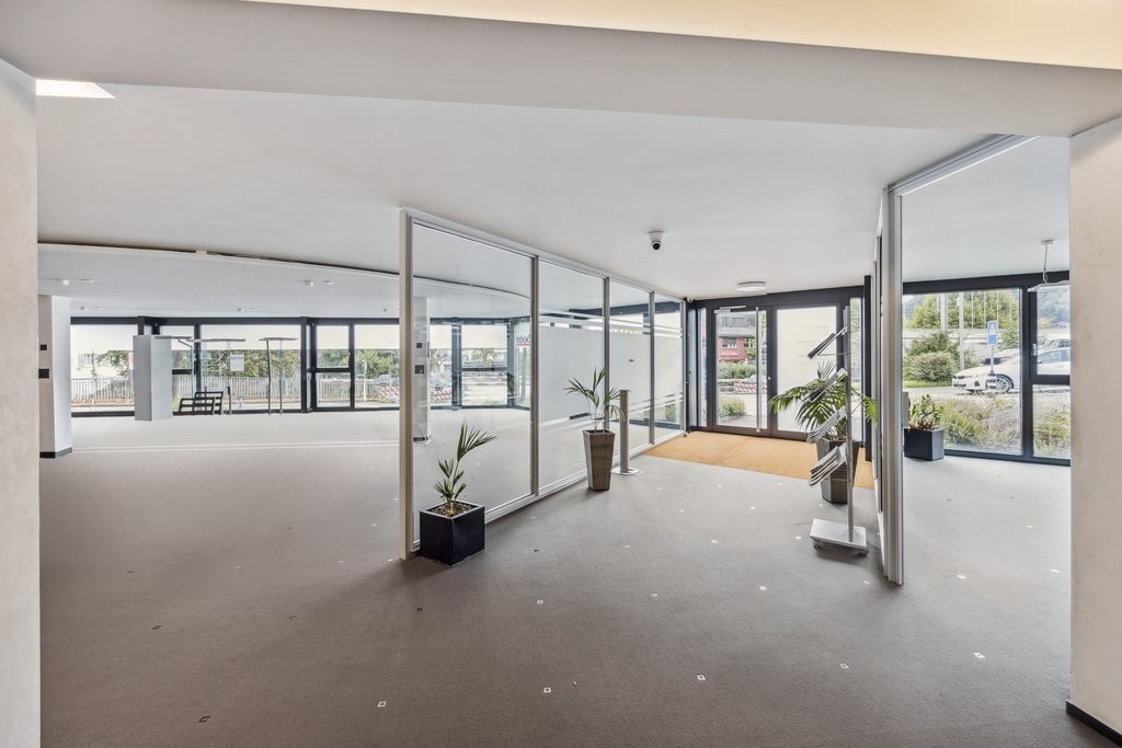 532m² commerciale