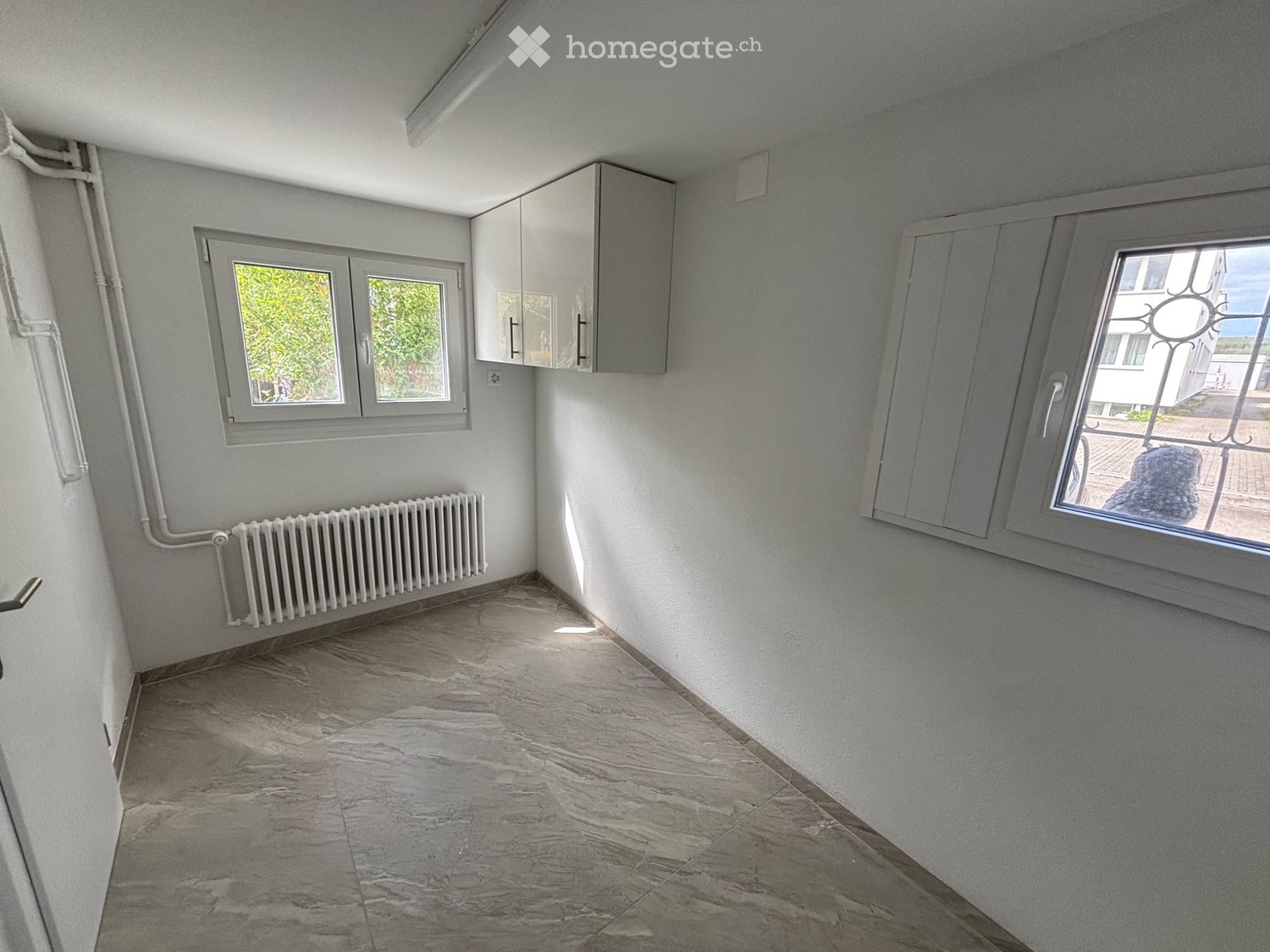 1 room single room