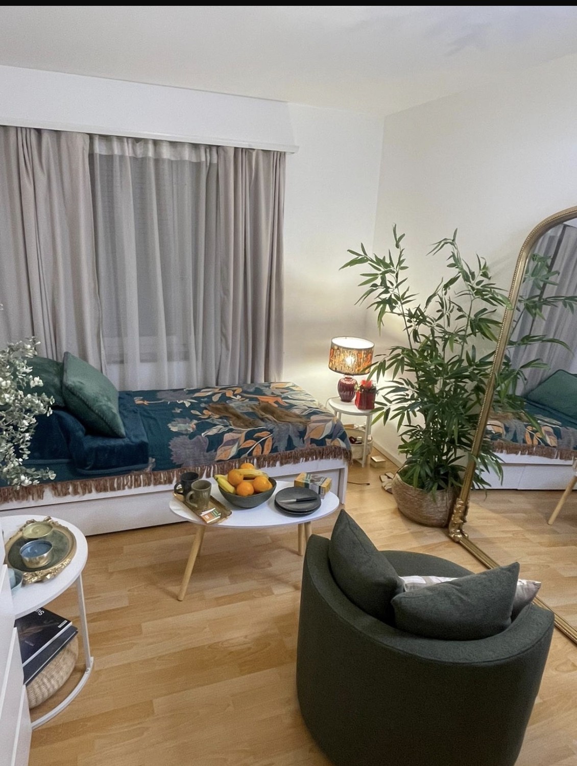 Chambre dans un appartement partagé