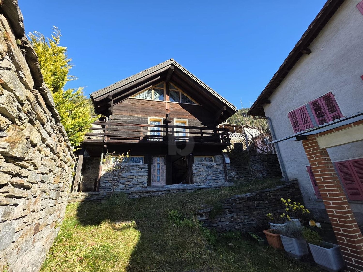8 rooms chalet