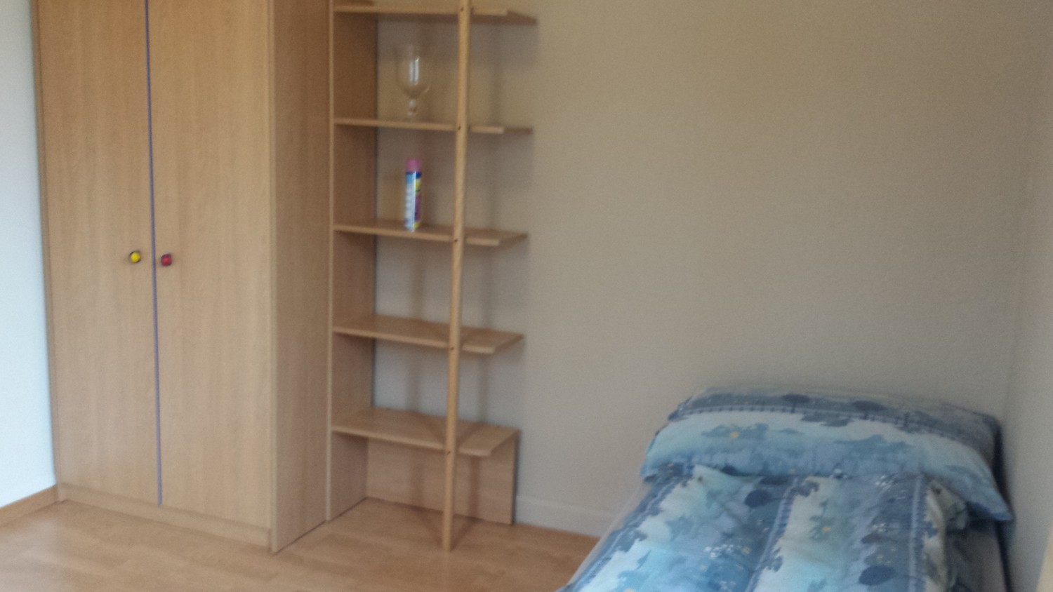 Room in a shared flat, photo 2 sur 4