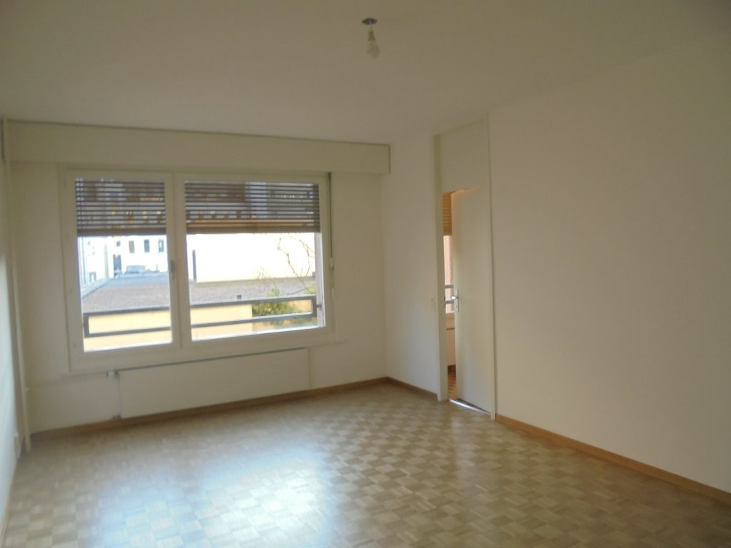 3 rooms apartment (3)