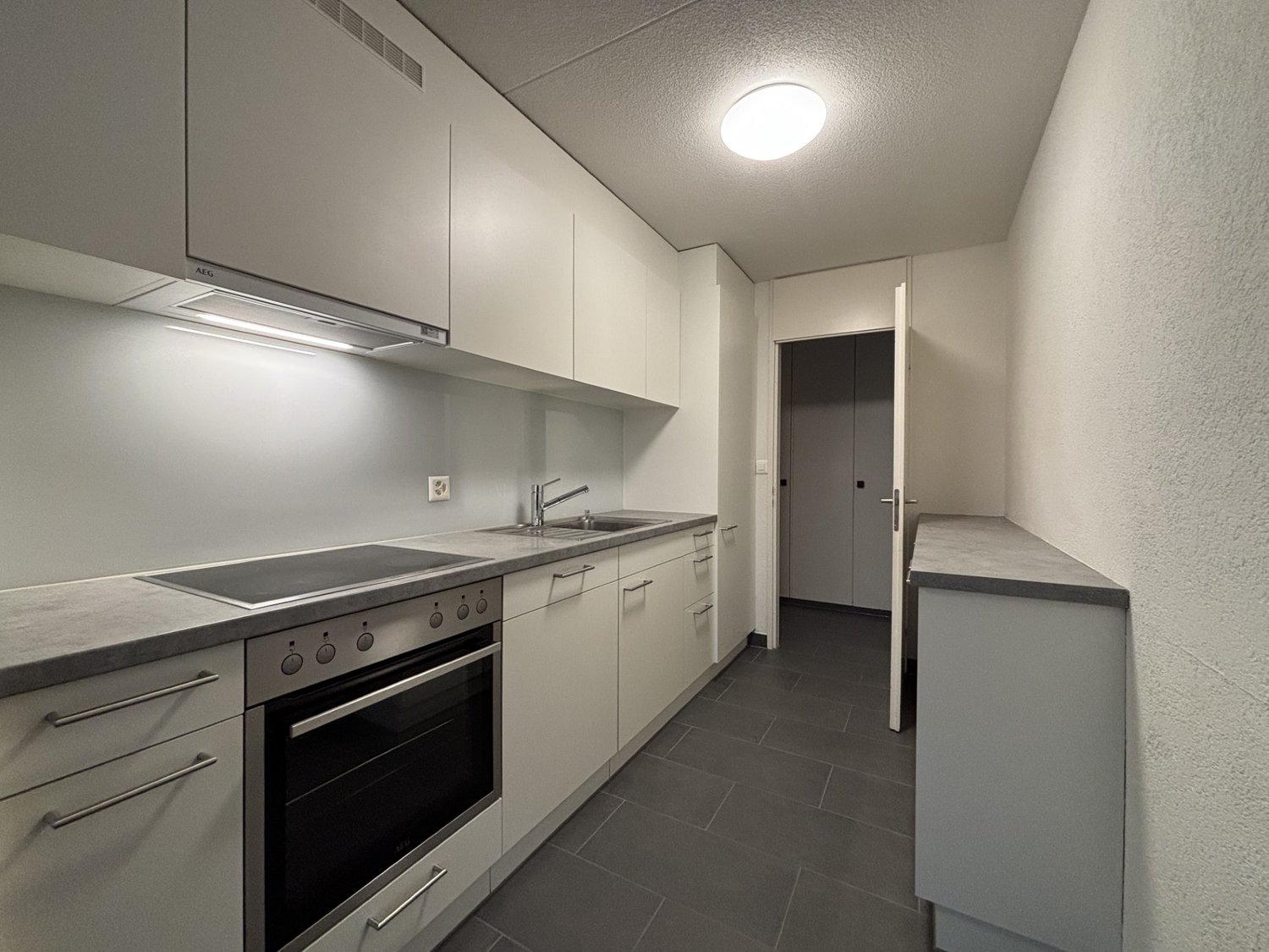 3 ½ rooms apartment, Foto 1 von 10