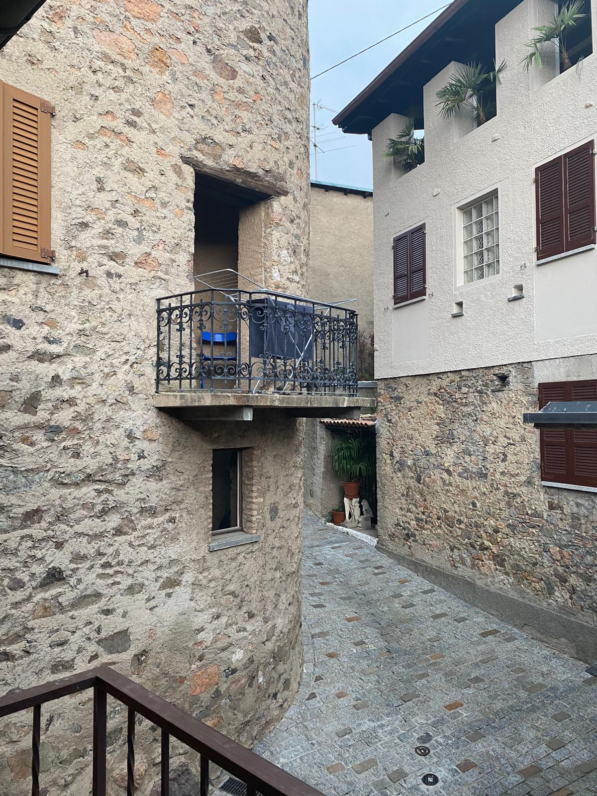 2 ½ locali casa singola