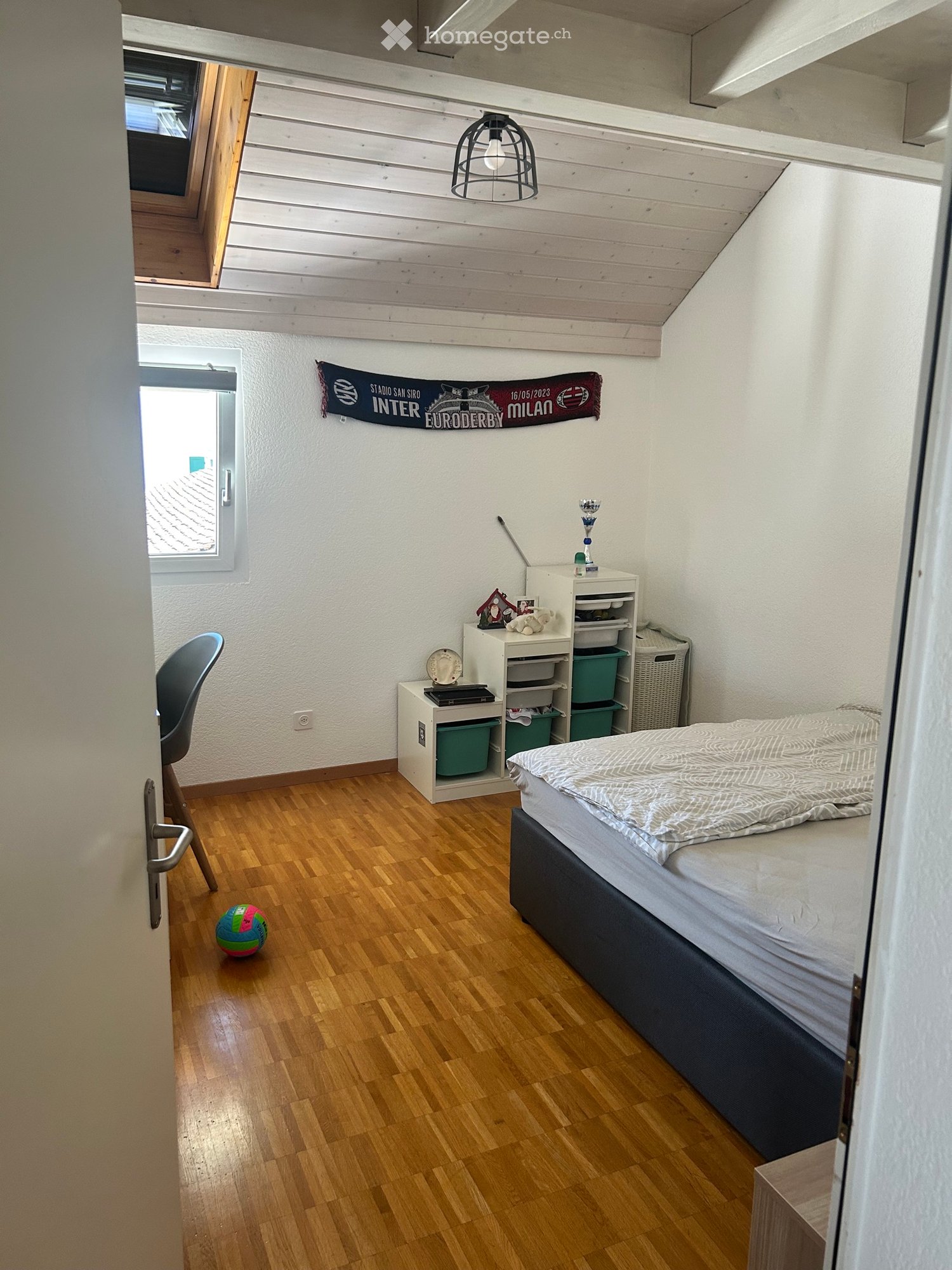 5 rooms apartment
