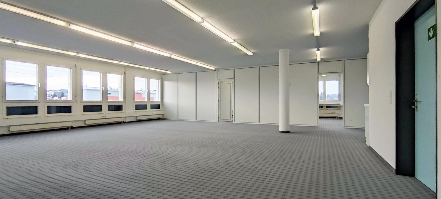 244m² office