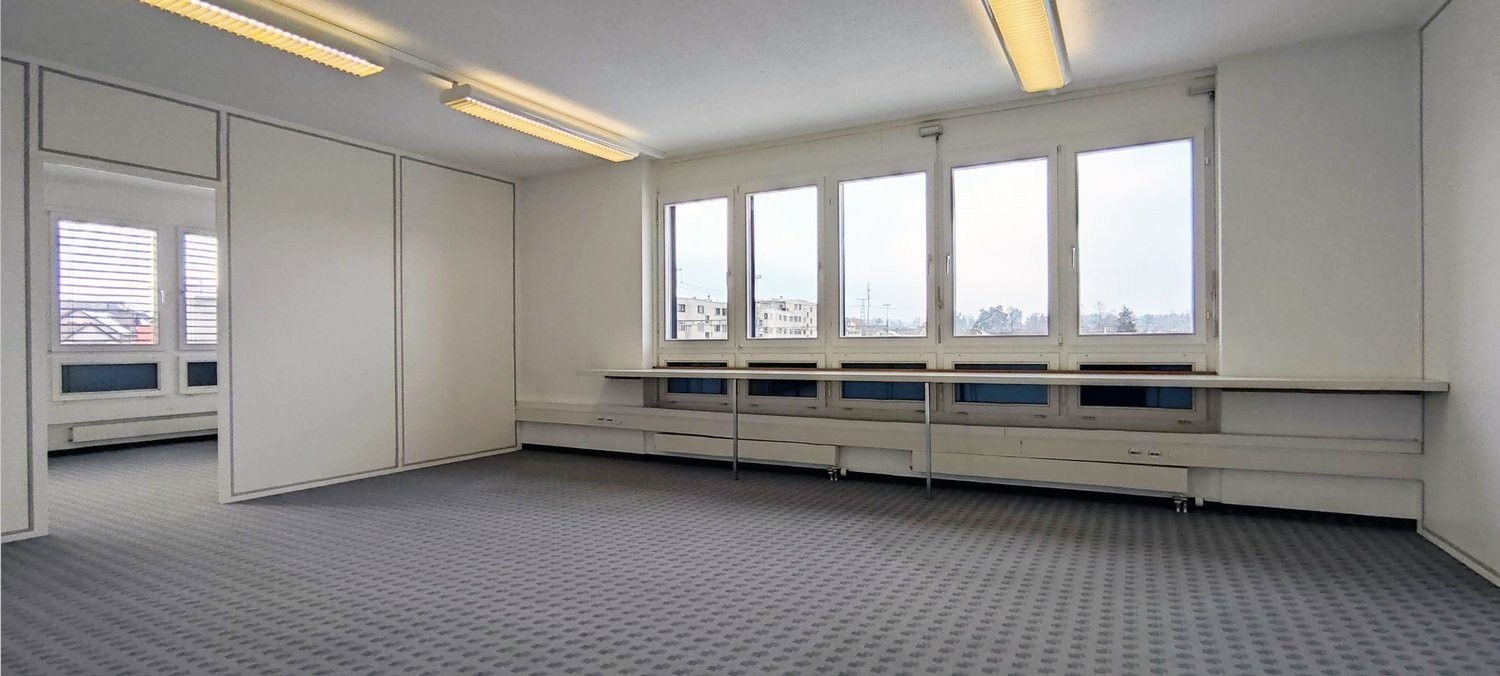 244m² office