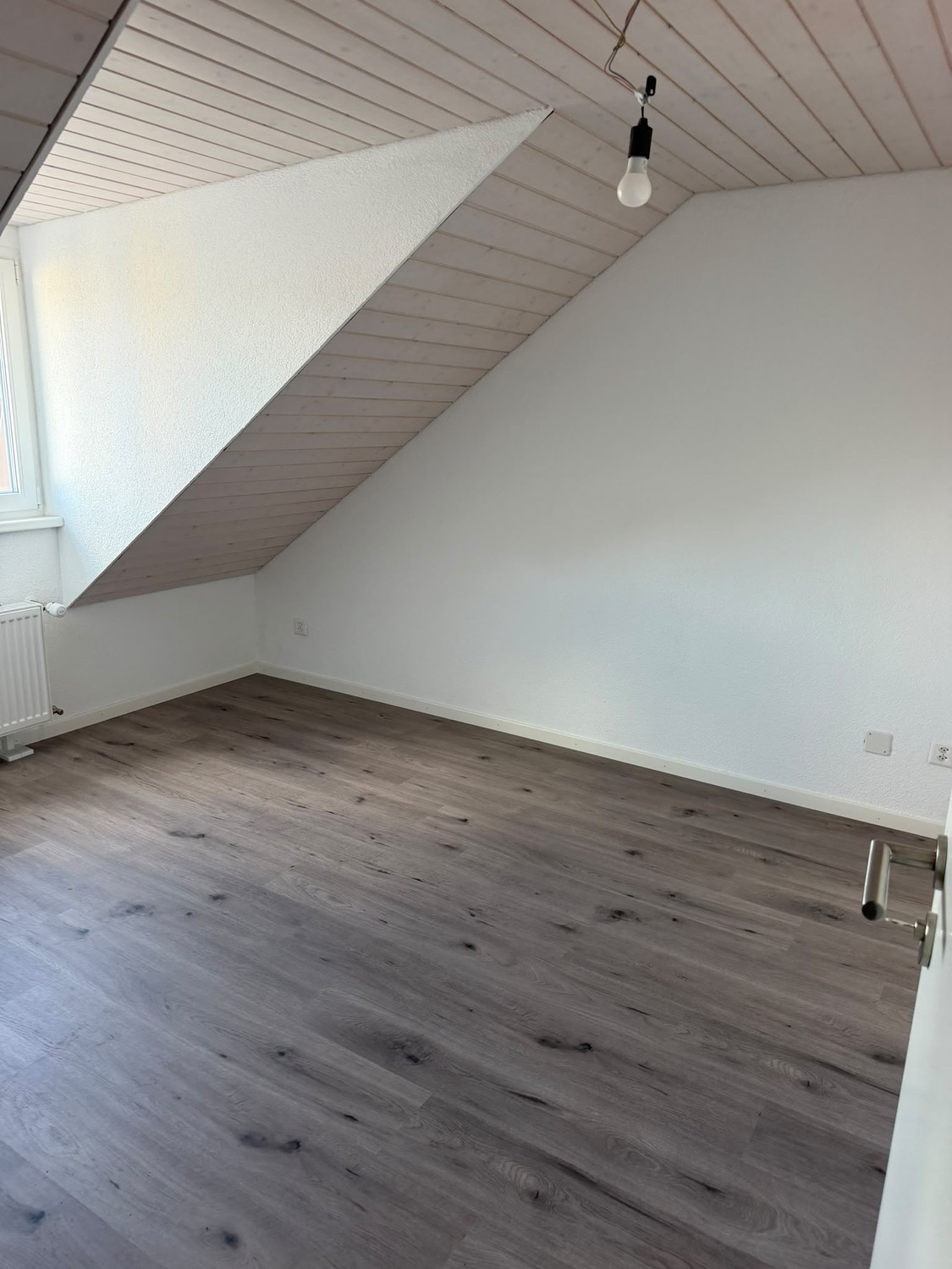 3 ½ rooms attic flat, Foto 3 von 9