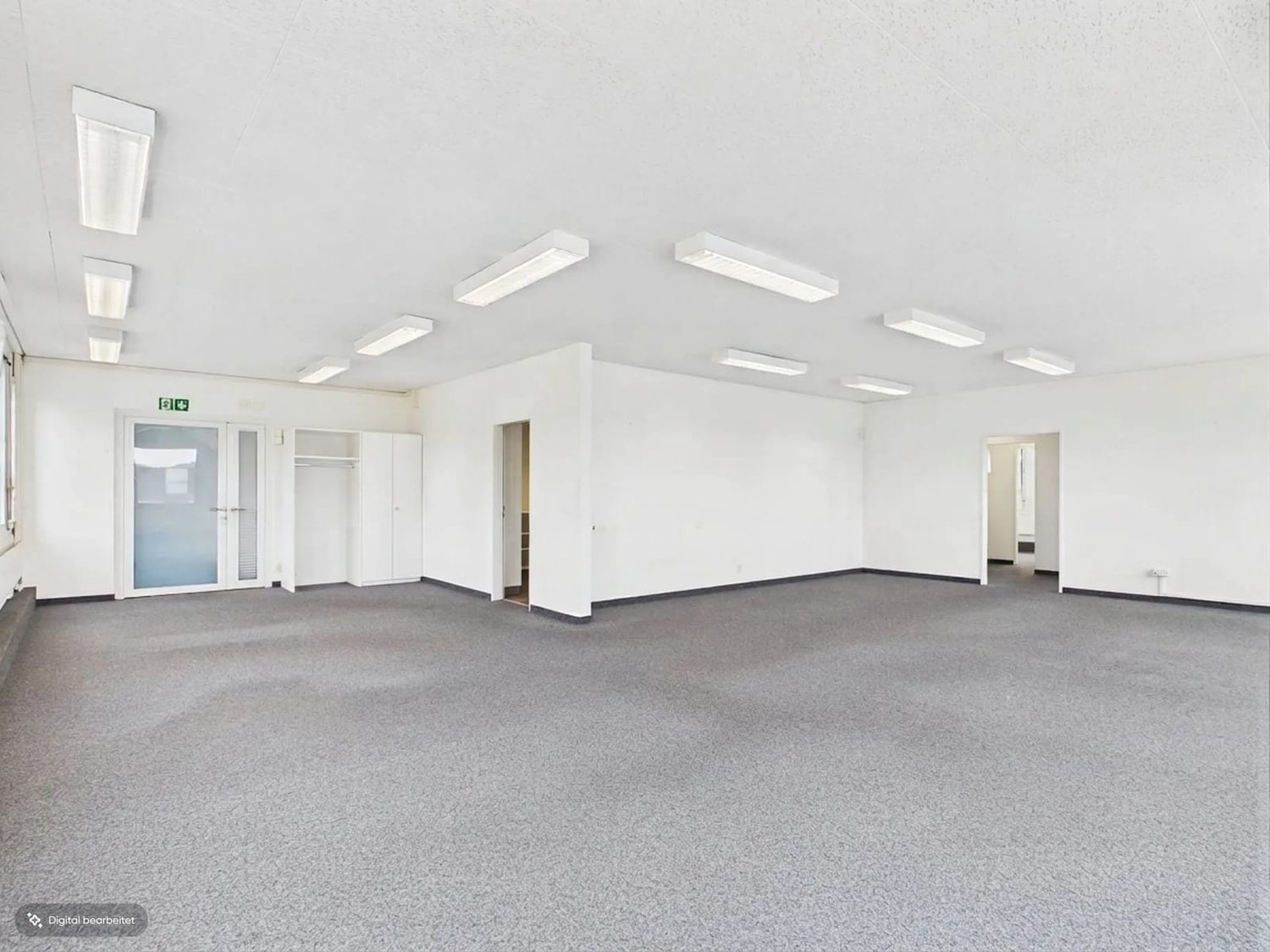 34m² commercial