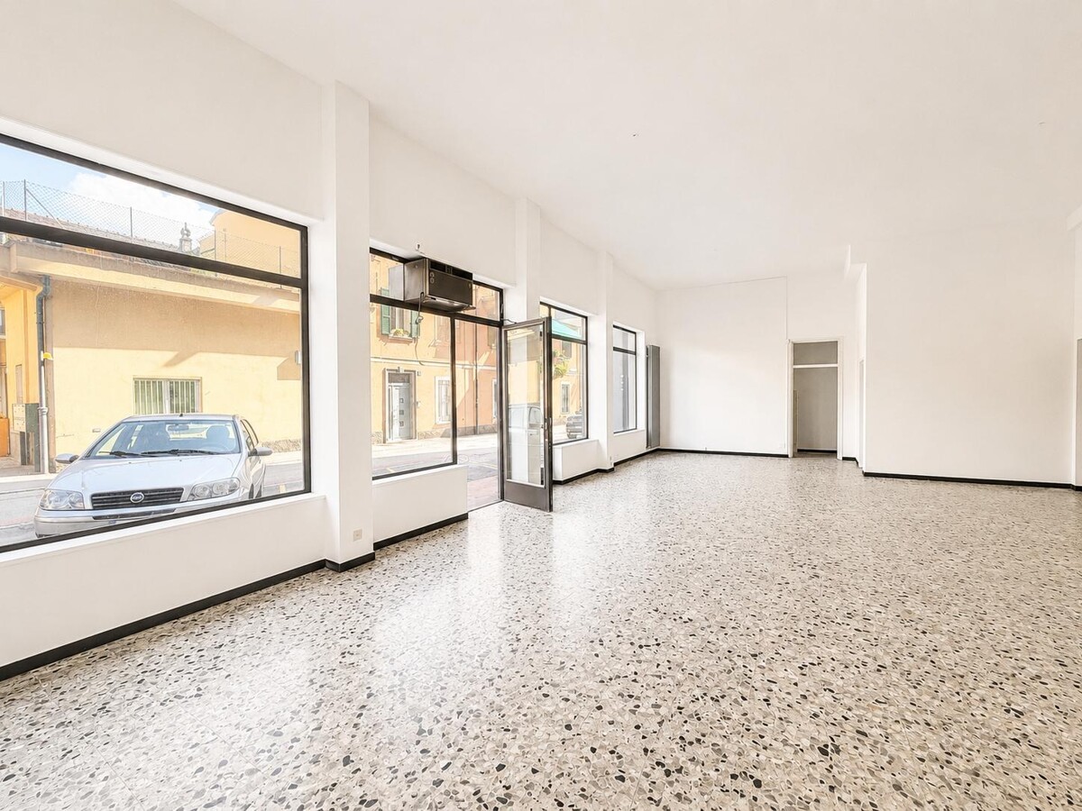 180m² Ladenlokal