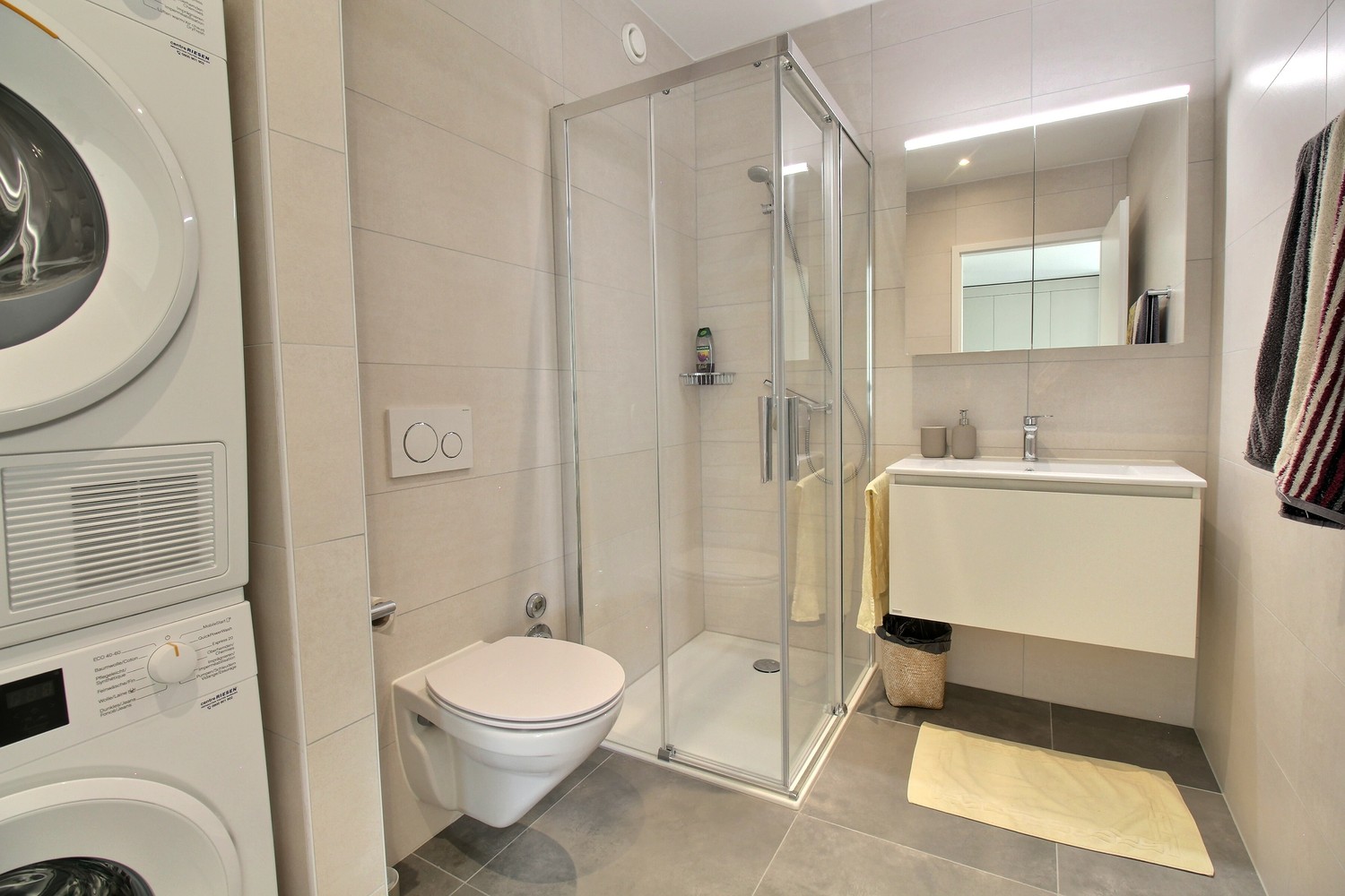 3 ½ Zimmer möblierte Wohnung, Foto 3 von 8