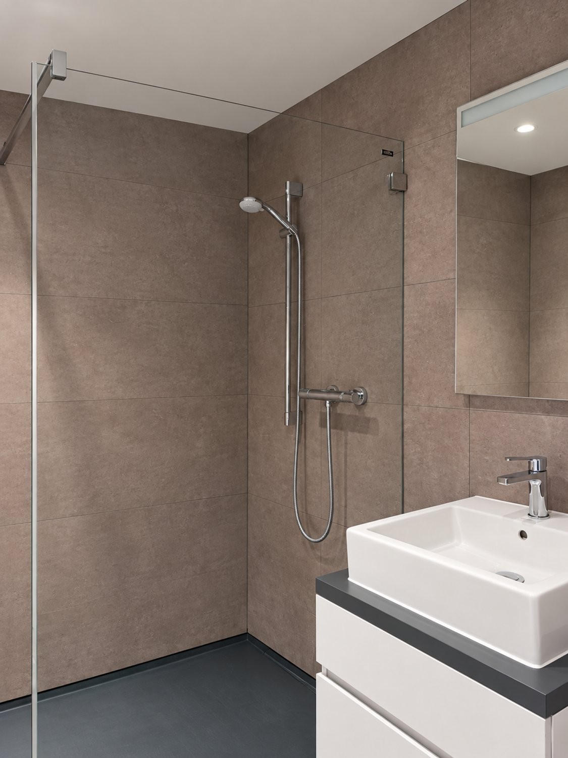 3 ½ rooms roof flat, Foto 6 von 9