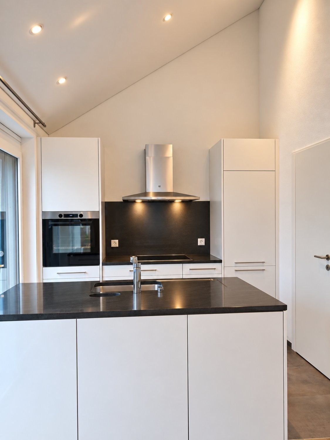 3 ½ rooms roof flat, Foto 4 von 9